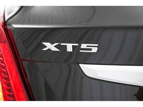 Used 2024 Cadillac XT5 Premium Luxury w/ LPO, Floor Liner Package AWD/4WD image 61