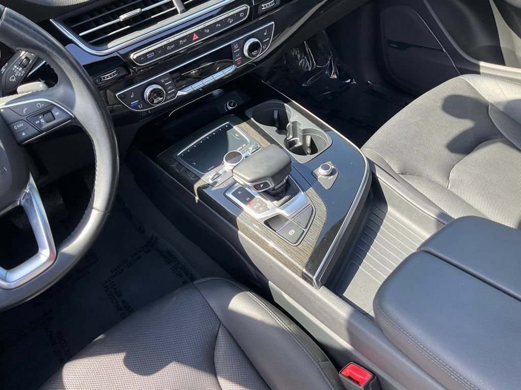 Used 2019 Audi Q7 3.0T Prestige w/ Prestige Package AWD/4WD image 53