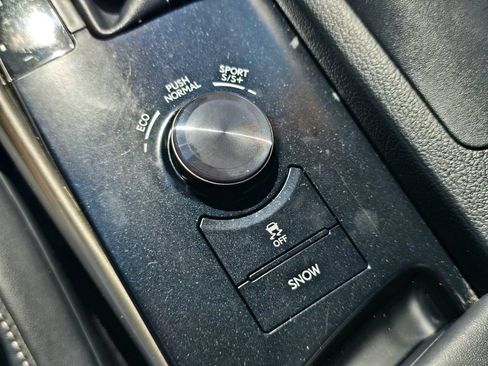 Used 2014 Lexus IS 350 AWD w/ F Sport Package image 28