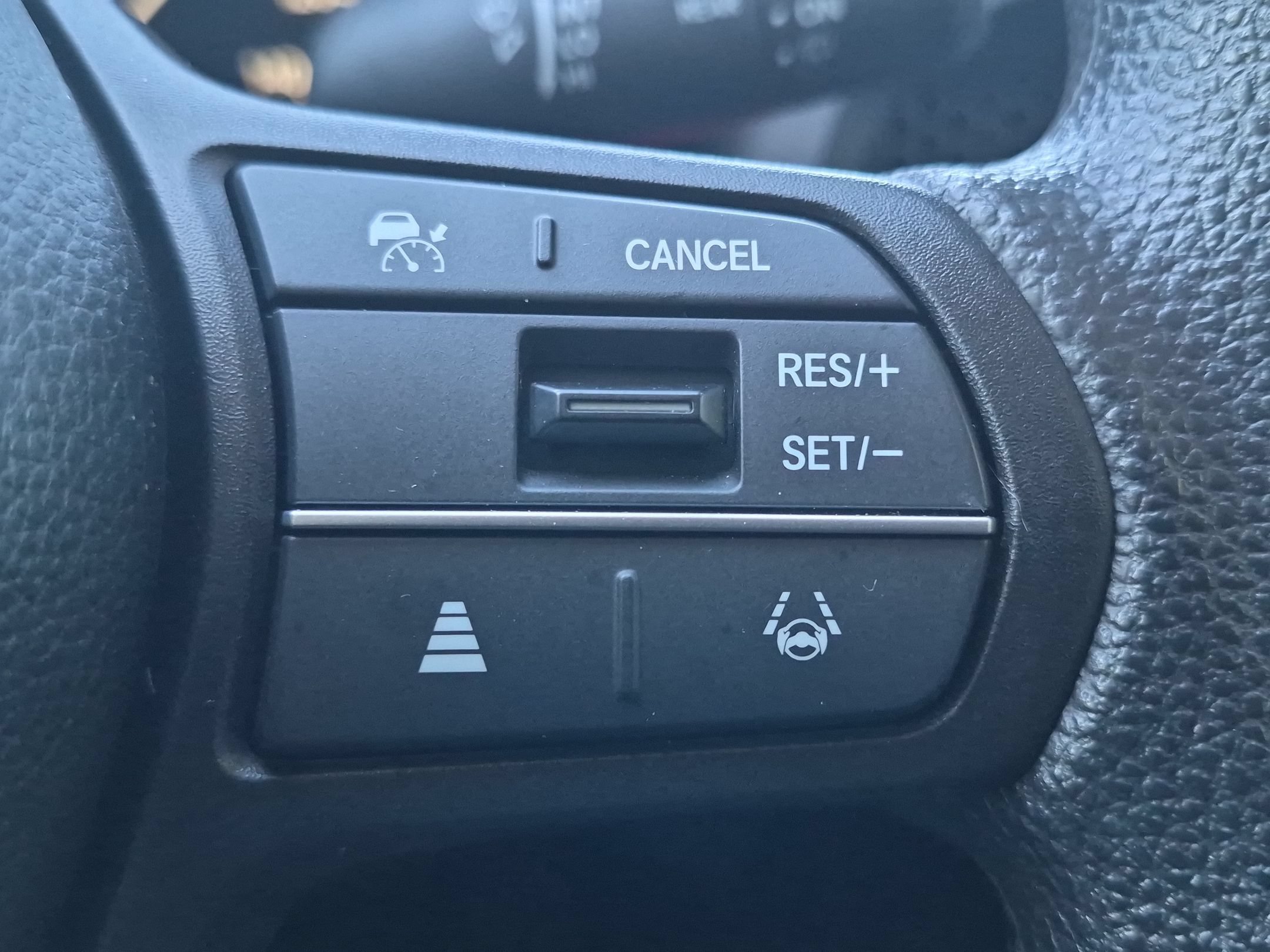 Used 2025 Honda CR-V LX image 16