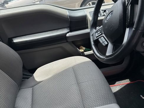 Used 2019 Ford F150 XLT w/ Equipment Group 302A Luxury AWD/4WD image 16