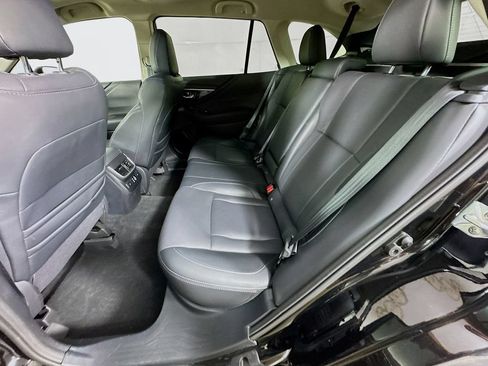 Used 2024 Subaru Outback Limited AWD/4WD image 30