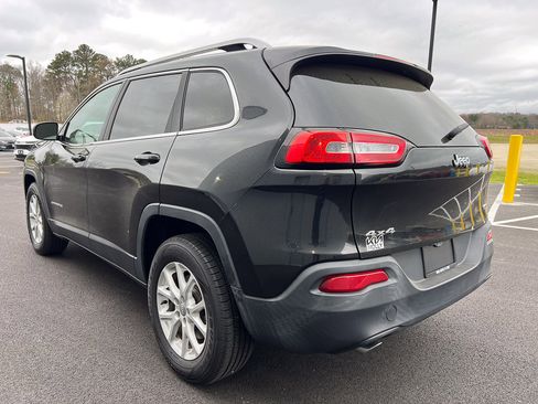 Used 2014 Jeep Cherokee Latitude image 3