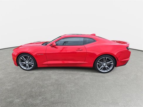 Used 2021 Chevrolet Camaro LT w/ RS Package image 8