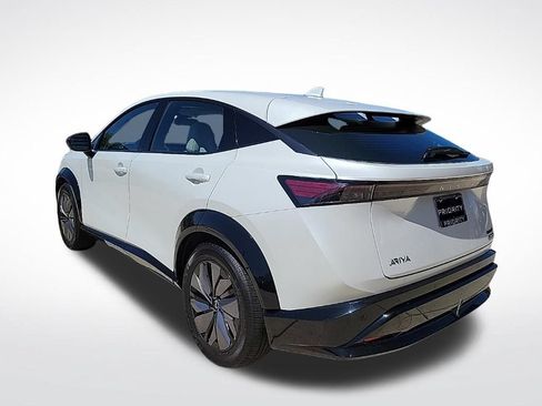Used 2024 Nissan Ariya AWD image 3