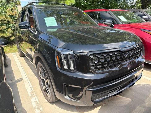 Used 2025 Kia Telluride EX X-Line AWD/4WD image 2