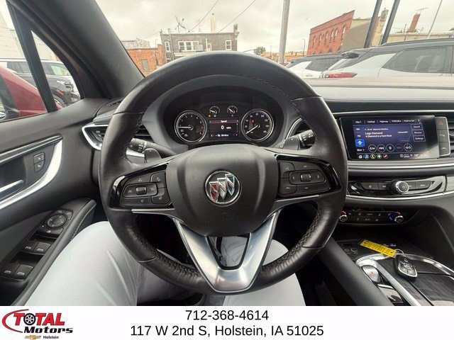 Used 2023 Buick Enclave Essence w/ Experience Buick Package AWD/4WD image 18