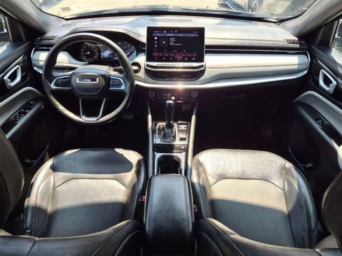 Used 2023 Jeep Compass Limited AWD/4WD image 18