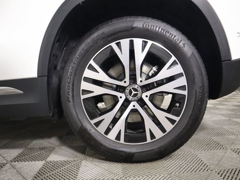 Certified 2025 Mercedes-Benz GLA 250 image 32