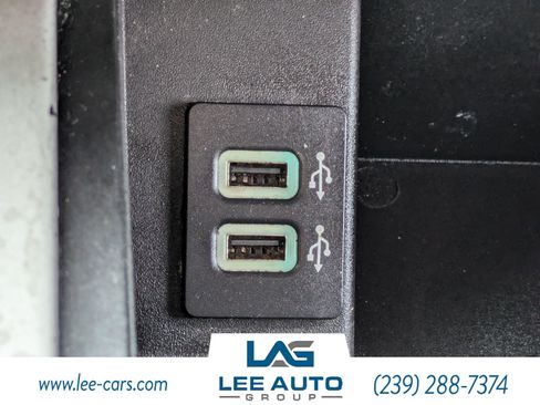 Used 2018 Ford F150 Lariat w/ Equipment Group 502A Luxury AWD/4WD image 27