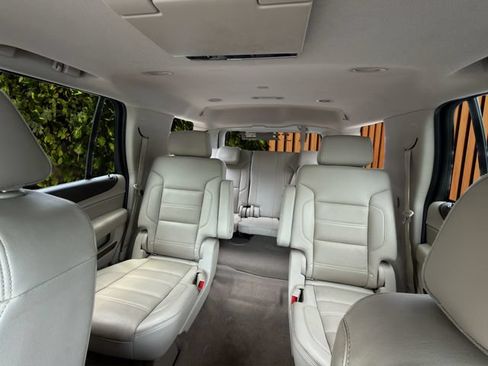 Used 2019 GMC Yukon Denali w/ Open Road Package AWD/4WD image 3