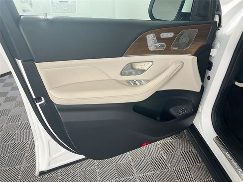 Certified 2024 Mercedes-Benz GLE 450 4MATIC image 20