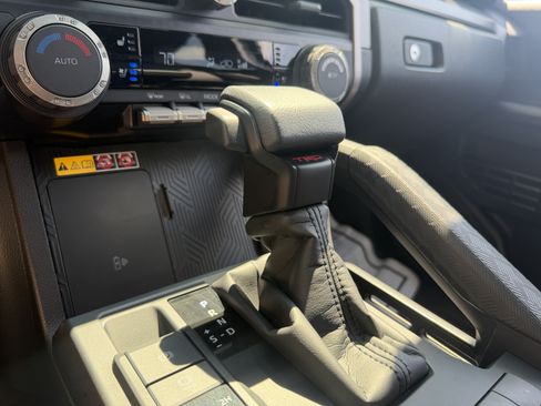 Used 2025 Toyota 4Runner TRD Off-Road Premium w/ Tow Technology Package AWD/4WD image 42
