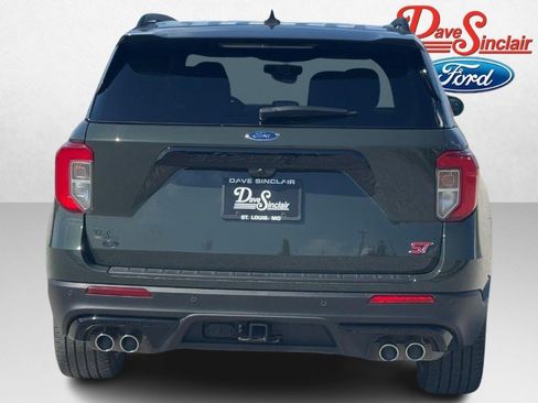 Used 2024 Ford Explorer ST w/ Equipment Group 401A AWD/4WD image 8