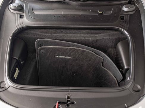 Used 2017 Porsche 911 Turbo S image 5