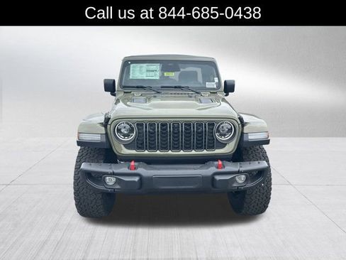 New 2025 Jeep Wrangler Rubicon w/ XTREMEE 35" Tire Package image 2