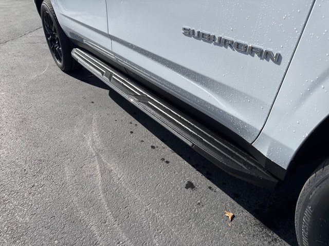 New 2026 Chevrolet Suburban Premier AWD/4WD image 10