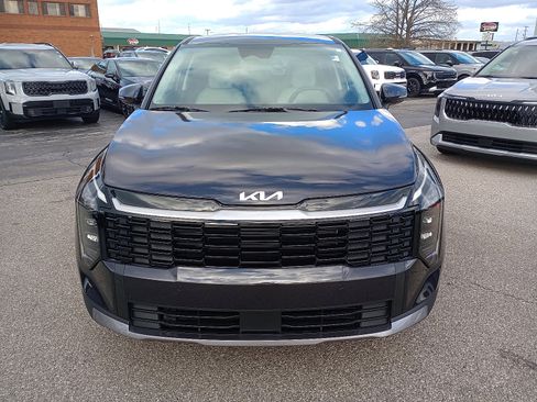 New 2026 Kia Sportage EX image 3