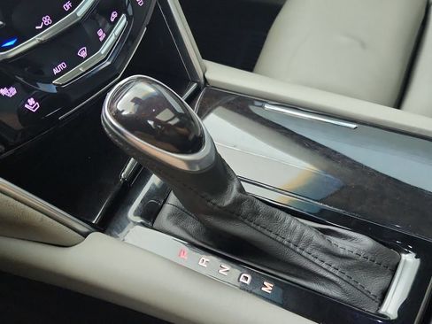 Used 2016 Cadillac XTS Premium w/ Driver Assist Package FWD image 31