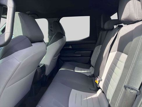 Certified 2025 Toyota Tacoma TRD Off-Road image 13