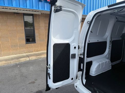 Used 2021 Nissan NV200 SV FWD image 16