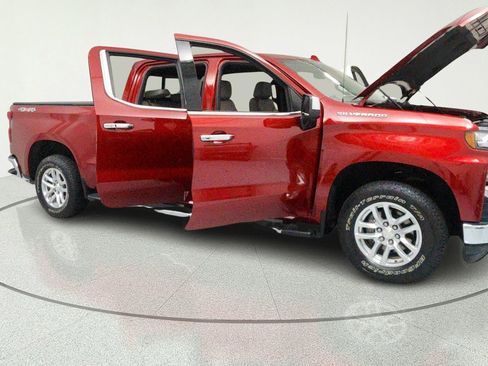 Used 2020 Chevrolet Silverado 1500 LTZ w/ LTZ Plus Package AWD/4WD image 14