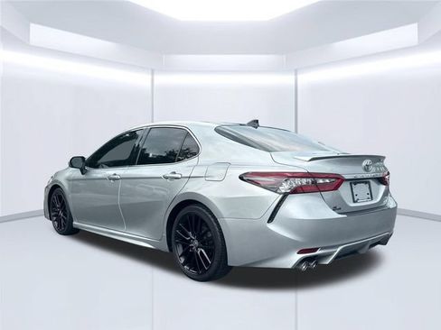 Used 2022 Toyota Camry XSE AWD/4WD image 6