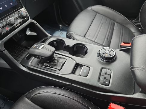 Used 2024 Ford Ranger Lariat w/ Advanced Towing Package image 25