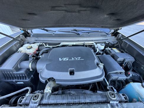 Used 2018 Chevrolet Colorado LT w/ Luxury Package, Chrome image 24