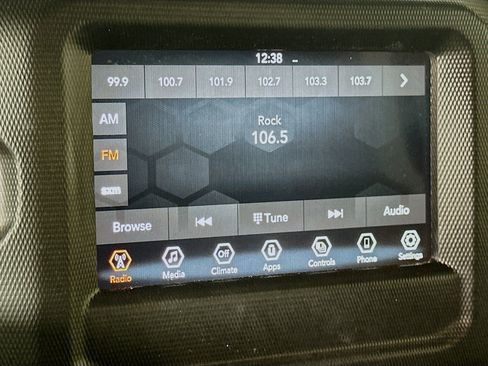 Used 2023 Jeep Wrangler Unlimited w/ Dual Top Group AWD/4WD image 21