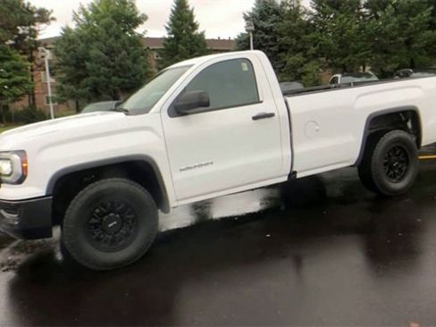 Used 2018 GMC Sierra 1500 2WD Regular Cab image 7