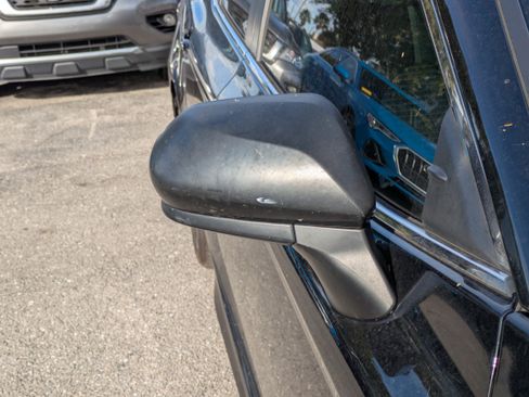 Used 2019 Toyota Camry LE image 12