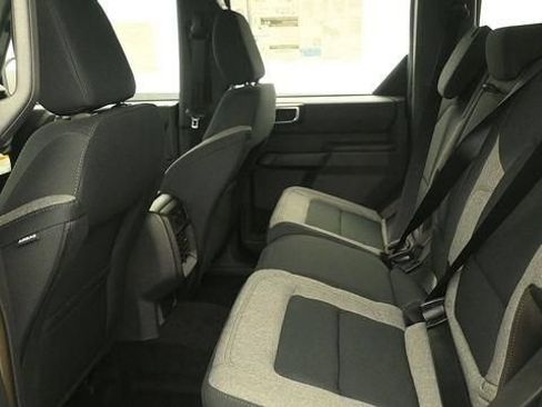 New 2026 Ford Bronco 4-Door w/ Sasquatch Package AWD/4WD image 11