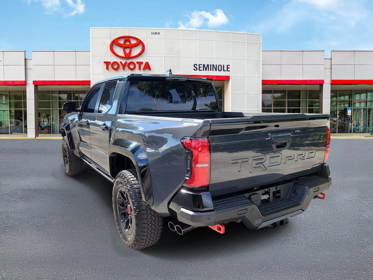 Used 2026 Toyota Tacoma TRD Pro AWD/4WD image 4