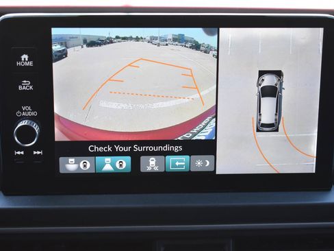 Used 2023 Honda Pilot Elite image 12