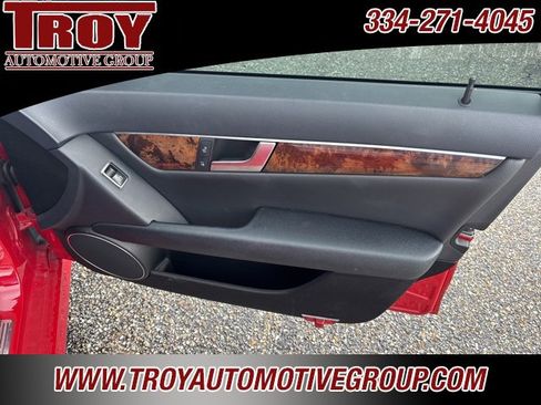 Used 2014 Mercedes-Benz C 250 Sedan image 30