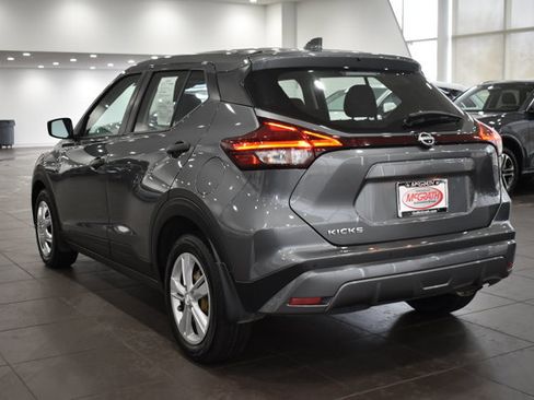 Used 2024 Nissan Kicks S image 9