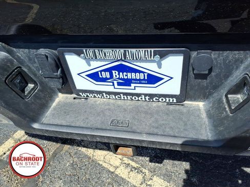Used 2022 Ford F150 Lariat w/ Equipment Group 502A High AWD/4WD image 9