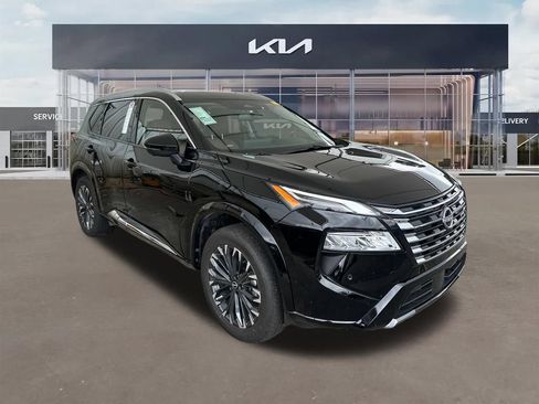 Used 2026 Nissan Rogue Platinum w/ Platinum Premium Package AWD/4WD image 1