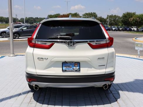 Used 2017 Honda CR-V Touring image 4