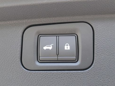 New 2026 Nissan Armada SL w/ Captain's Chari Seat Package RWD image 13