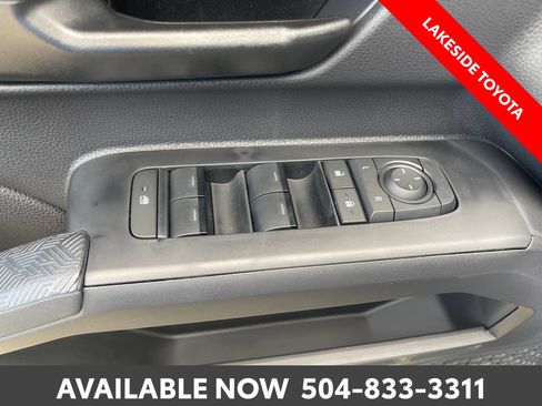 Certified 2026 Toyota Tacoma SR5 AWD/4WD image 25