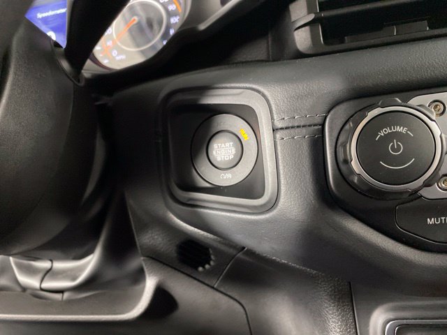 Used 2025 Jeep Wrangler Unlimited Rubicon w/ Convenience Group AWD/4WD image 26