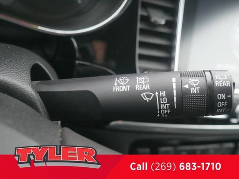 Used 2019 Buick Encore Preferred FWD image 24