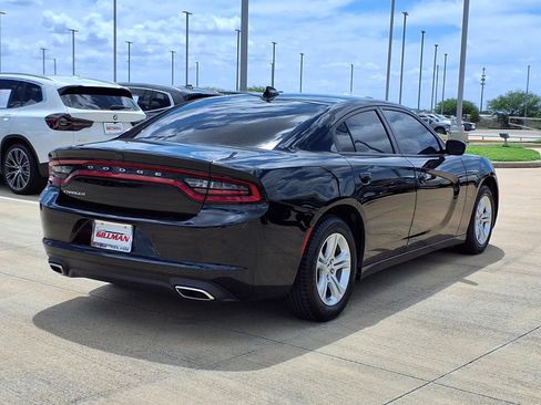 Used 2023 Dodge Charger SXT RWD image 7