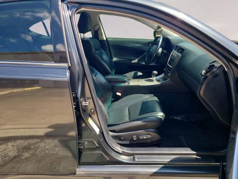 Used 2010 Lexus IS 250 RWD image 22