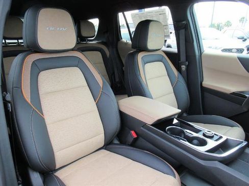 New 2026 Chevrolet Equinox ACTIV w/ Convenience Package III image 10