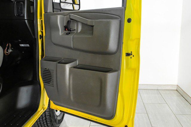Used 2023 Chevrolet Express 2500 RWD image 35