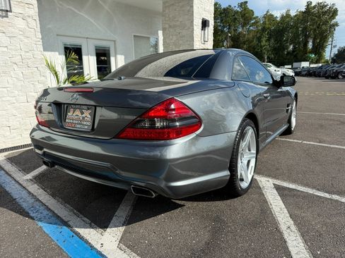 Used 2012 Mercedes-Benz SL 550 image 28