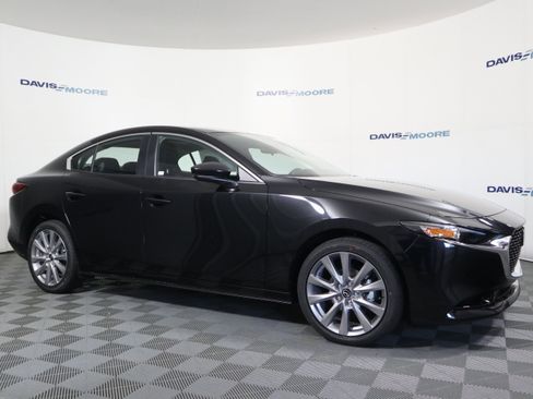 New 2026 MAZDA MAZDA3 2.5 S Sedan w/ Preferred Pkg image 3